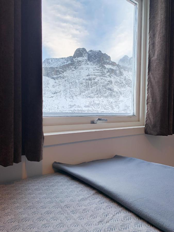 Segla Guesthouse - With View Of Fjord Fjordgard Kültér fotó