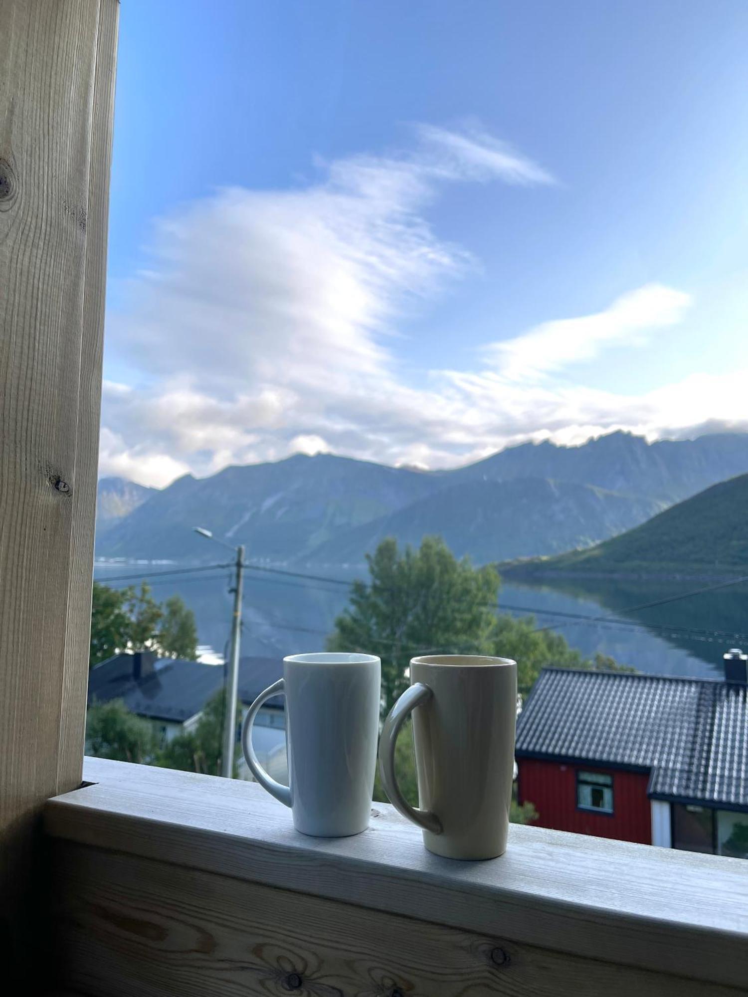 Segla Guesthouse - With View Of Fjord Fjordgard Kültér fotó