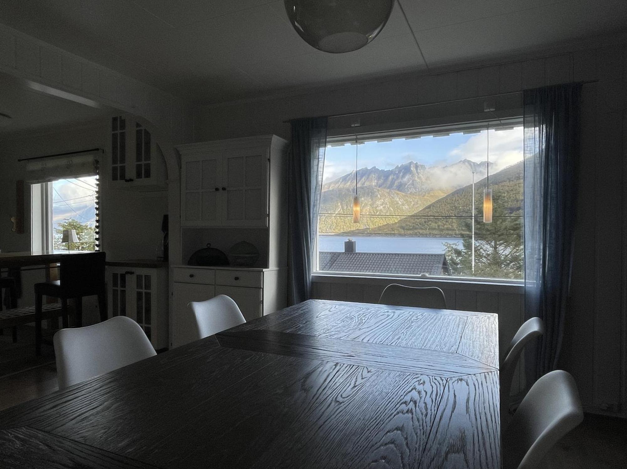 Segla Guesthouse - With View Of Fjord Fjordgard Kültér fotó
