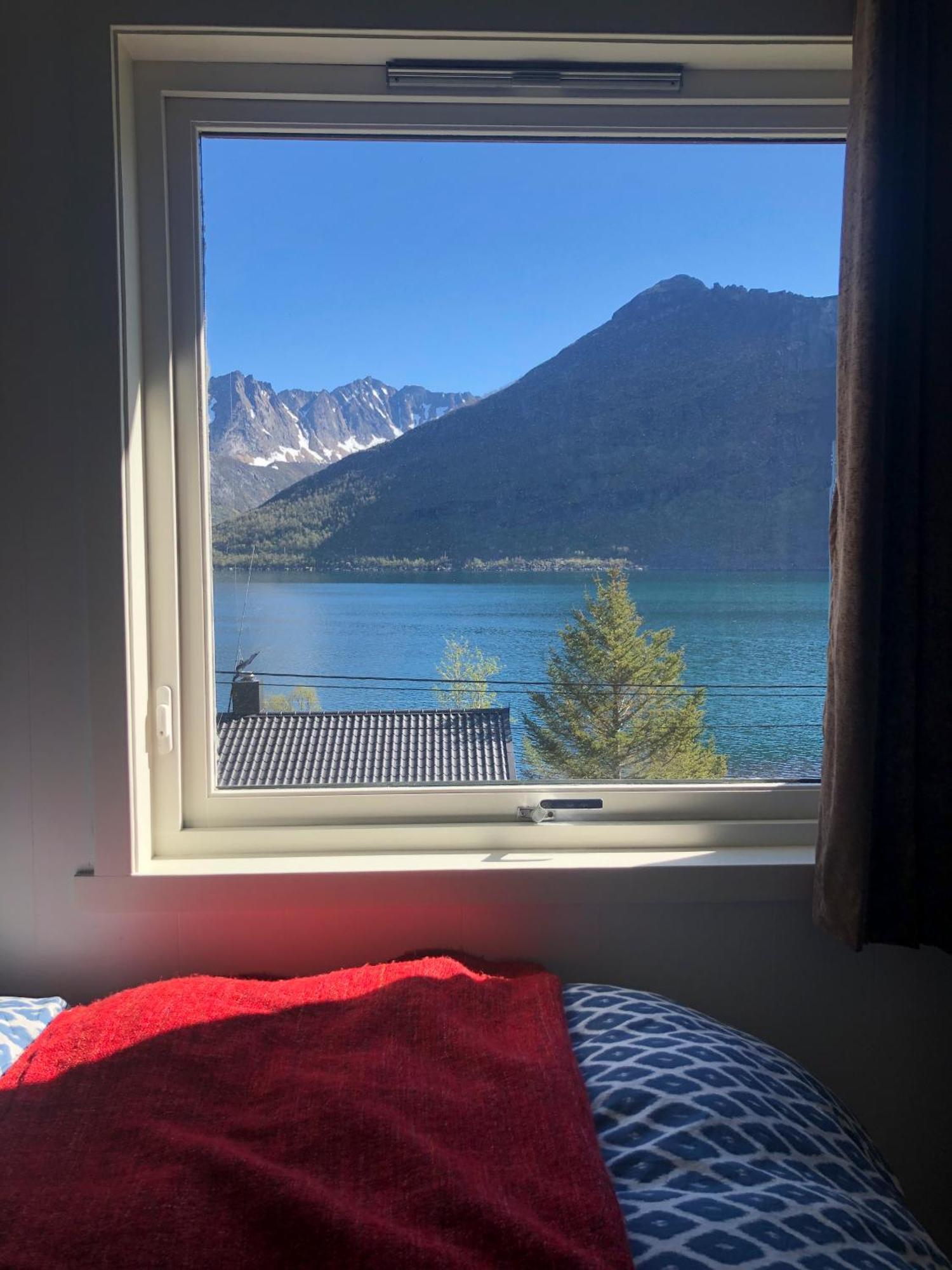 Segla Guesthouse - With View Of Fjord Fjordgard Szoba fotó